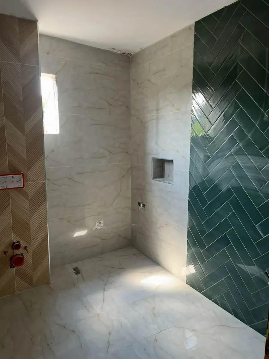 Banyo Duvarı Balıksırtı Desen Kombinasyonu